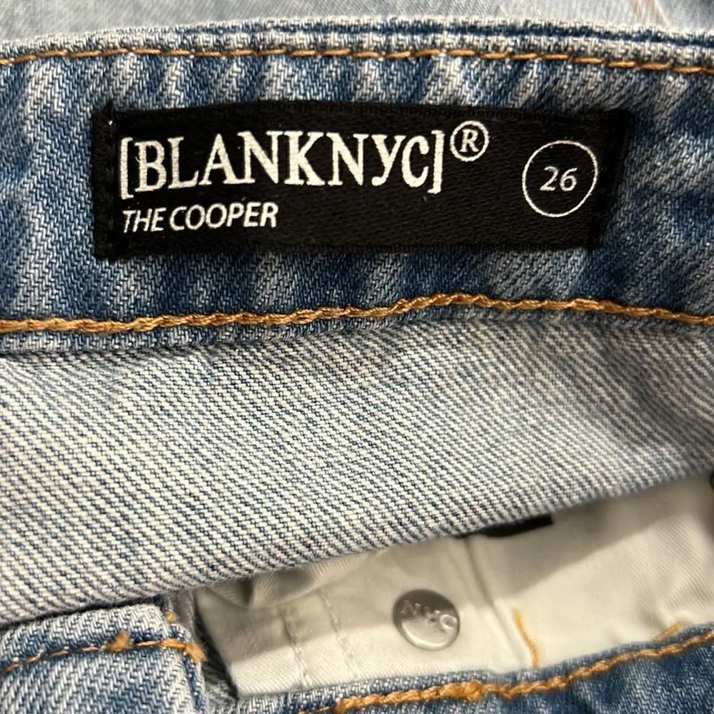 Blank NYC the Cooper long Slim Straight leg button fly jeans size 25 NWT